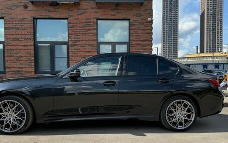 BMW 3 серия, 2019 год, 3 500 000 рублей, 15 фотография