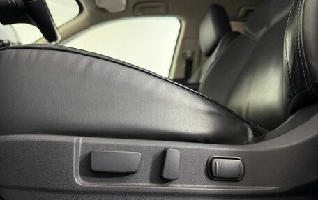 Mitsubishi Outlander III рестайлинг 3, 2020 год, 2 600 000 рублей, 7 фотография