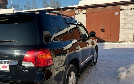 Toyota Land Cruiser 200, 2012 год, 2 650 000 рублей, 9 фотография