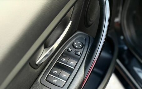 BMW 3 серия, 2017 год, 2 150 000 рублей, 16 фотография