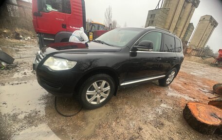 Volkswagen Touareg III, 2010 год, 900 000 рублей, 1 фотография