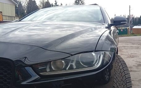 Jaguar XE I рестайлинг, 2017 год, 1 700 000 рублей, 2 фотография