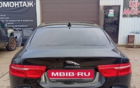 Jaguar XE I рестайлинг, 2017 год, 1 700 000 рублей, 3 фотография