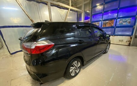 Honda Shuttle II, 2015 год, 1 450 000 рублей, 2 фотография
