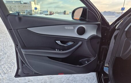 Mercedes-Benz E-Класс, 2021 год, 3 550 000 рублей, 7 фотография