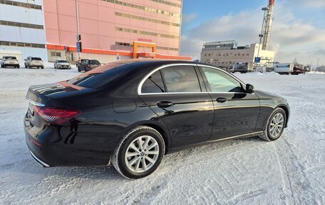 Mercedes-Benz E-Класс, 2021 год, 3 550 000 рублей, 6 фотография