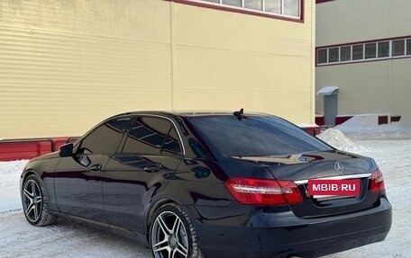 Mercedes-Benz E-Класс, 2010 год, 1 299 000 рублей, 6 фотография