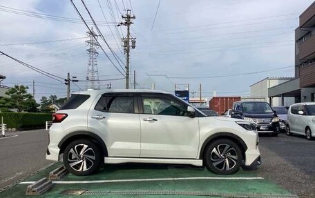 Toyota Raize I, 2023 год, 1 396 000 рублей, 9 фотография