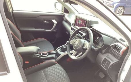 Toyota Raize I, 2023 год, 1 396 000 рублей, 10 фотография