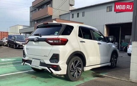 Toyota Raize I, 2023 год, 1 396 000 рублей, 5 фотография