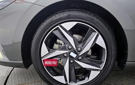 Hyundai Avante, 2022 год, 2 220 000 рублей, 5 фотография