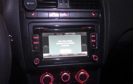 Volkswagen Polo VI (EU Market), 2011 год, 445 000 рублей, 7 фотография