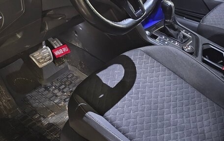 Volkswagen Tiguan II, 2018 год, 2 095 000 рублей, 8 фотография