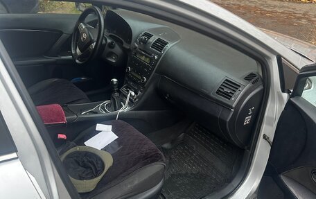 Toyota Avensis III рестайлинг, 2009 год, 900 000 рублей, 6 фотография