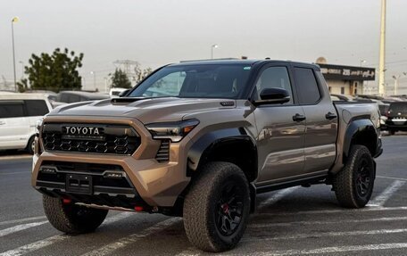 Toyota Tacoma, 2025 год, 11 800 000 рублей, 1 фотография