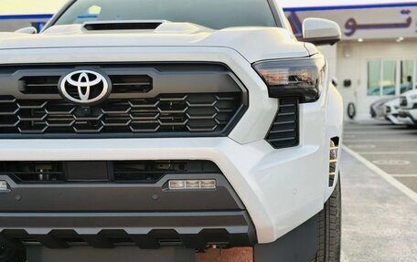 Toyota Tacoma, 2025 год, 8 350 000 рублей, 4 фотография