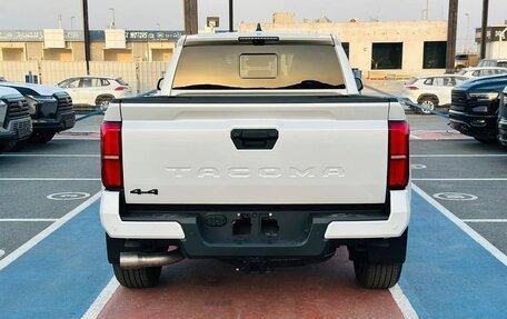 Toyota Tacoma, 2025 год, 8 350 000 рублей, 5 фотография