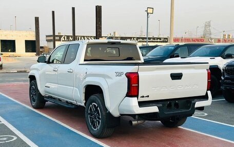 Toyota Tacoma, 2025 год, 8 350 000 рублей, 6 фотография