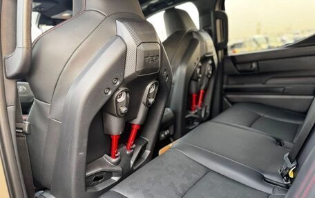 Toyota Tacoma, 2025 год, 11 800 000 рублей, 13 фотография