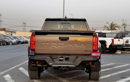 Toyota Tacoma, 2025 год, 11 800 000 рублей, 19 фотография