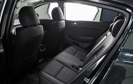 KIA Sportage IV рестайлинг, 2018 год, 2 069 000 рублей, 11 фотография