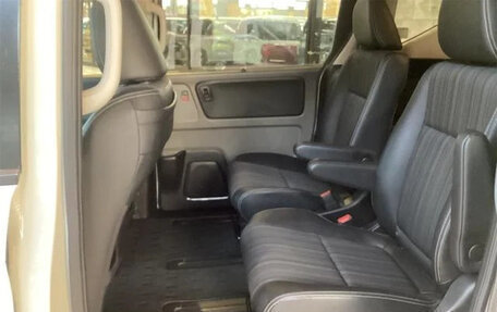 Honda Freed II, 2018 год, 1 050 000 рублей, 19 фотография