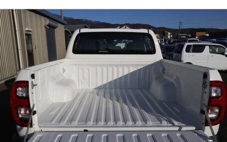 Toyota Hilux VIII, 2021 год, 3 500 888 рублей, 8 фотография