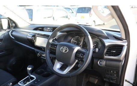 Toyota Hilux VIII, 2021 год, 3 500 888 рублей, 13 фотография