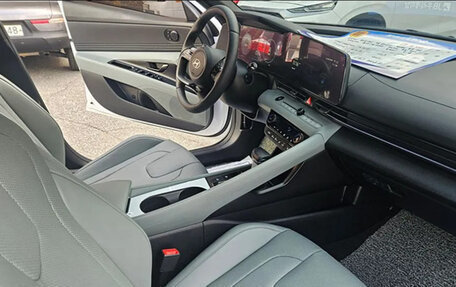 Hyundai Avante, 2025 год, 2 405 000 рублей, 14 фотография