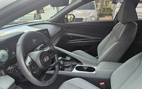 Hyundai Avante, 2025 год, 2 405 000 рублей, 15 фотография