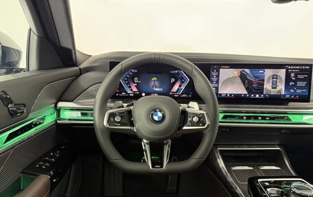 BMW 7 серия, 2025 год, 22 200 000 рублей, 27 фотография