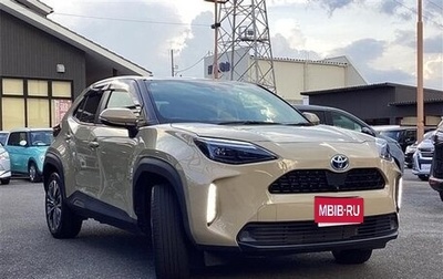 Toyota Yaris Cross, 2022 год, 1 650 000 рублей, 1 фотография