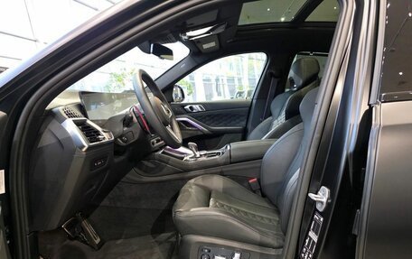 BMW X6 M, 2024 год, 23 300 000 рублей, 13 фотография