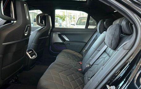 BMW 7 серия, 2025 год, 18 795 000 рублей, 22 фотография