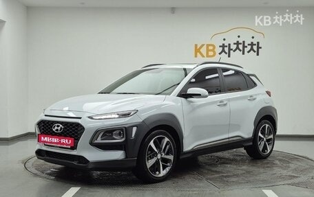 Hyundai Kona I, 2022 год, 1 460 000 рублей, 2 фотография