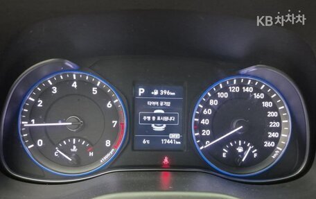 Hyundai Kona I, 2022 год, 1 460 000 рублей, 11 фотография