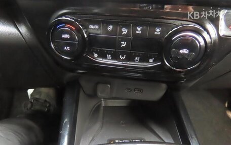 Chevrolet Trax, 2025 год, 1 960 000 рублей, 9 фотография