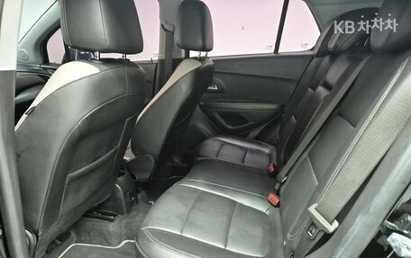 Chevrolet Trax, 2022 год, 960 000 рублей, 8 фотография