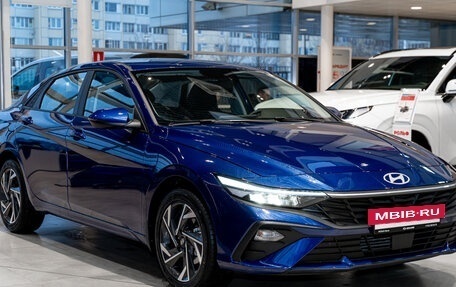 Hyundai Elantra, 2025 год, 2 900 000 рублей, 5 фотография