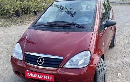 Mercedes-Benz A-Класс, 2000 год, 370 000 рублей, 2 фотография