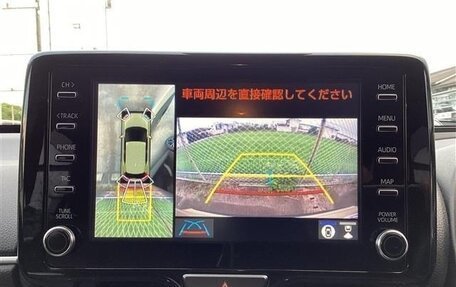 Toyota Yaris Cross, 2022 год, 1 650 000 рублей, 9 фотография