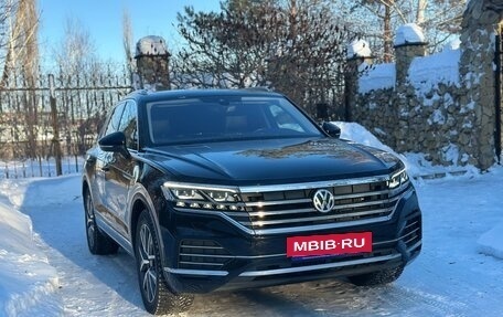 Volkswagen Touareg III, 2020 год, 6 499 000 рублей, 3 фотография