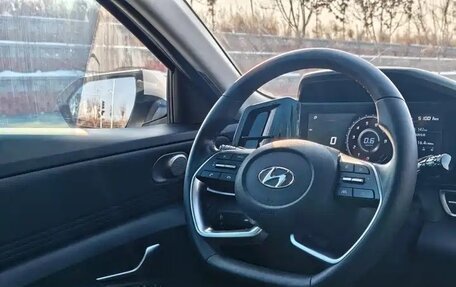 Hyundai Elantra, 2022 год, 1 620 000 рублей, 14 фотография