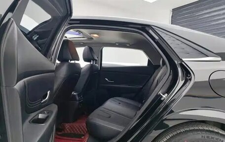 Hyundai Elantra, 2024 год, 1 860 000 рублей, 13 фотография