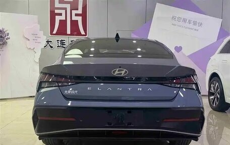 Hyundai Elantra, 2024 год, 1 950 000 рублей, 7 фотография