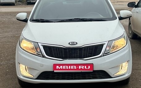 KIA Rio III рестайлинг, 2012 год, 820 000 рублей, 1 фотография