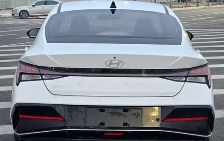 Hyundai Elantra, 2024 год, 1 850 000 рублей, 3 фотография