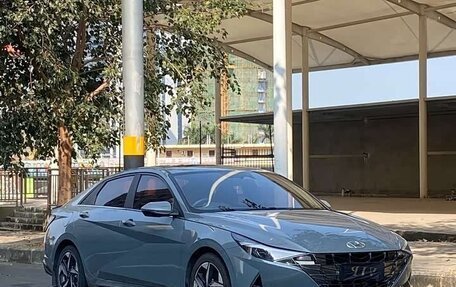 Hyundai Elantra, 2022 год, 1 650 000 рублей, 5 фотография