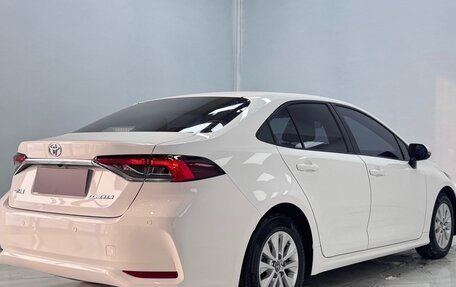 Toyota Corolla, 2021 год, 1 600 000 рублей, 6 фотография