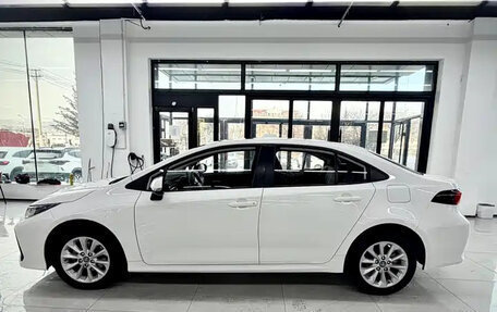 Toyota Corolla, 2022 год, 1 556 000 рублей, 3 фотография